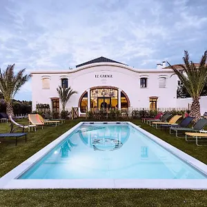 Hotel Le Garage Nouvelle Ouverture